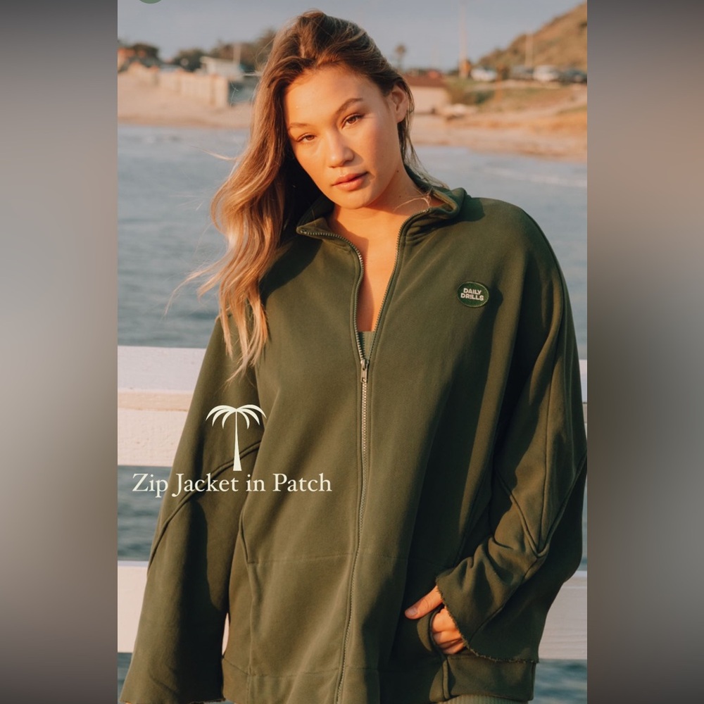 Daily Drills Zip Jacket In Patch Green